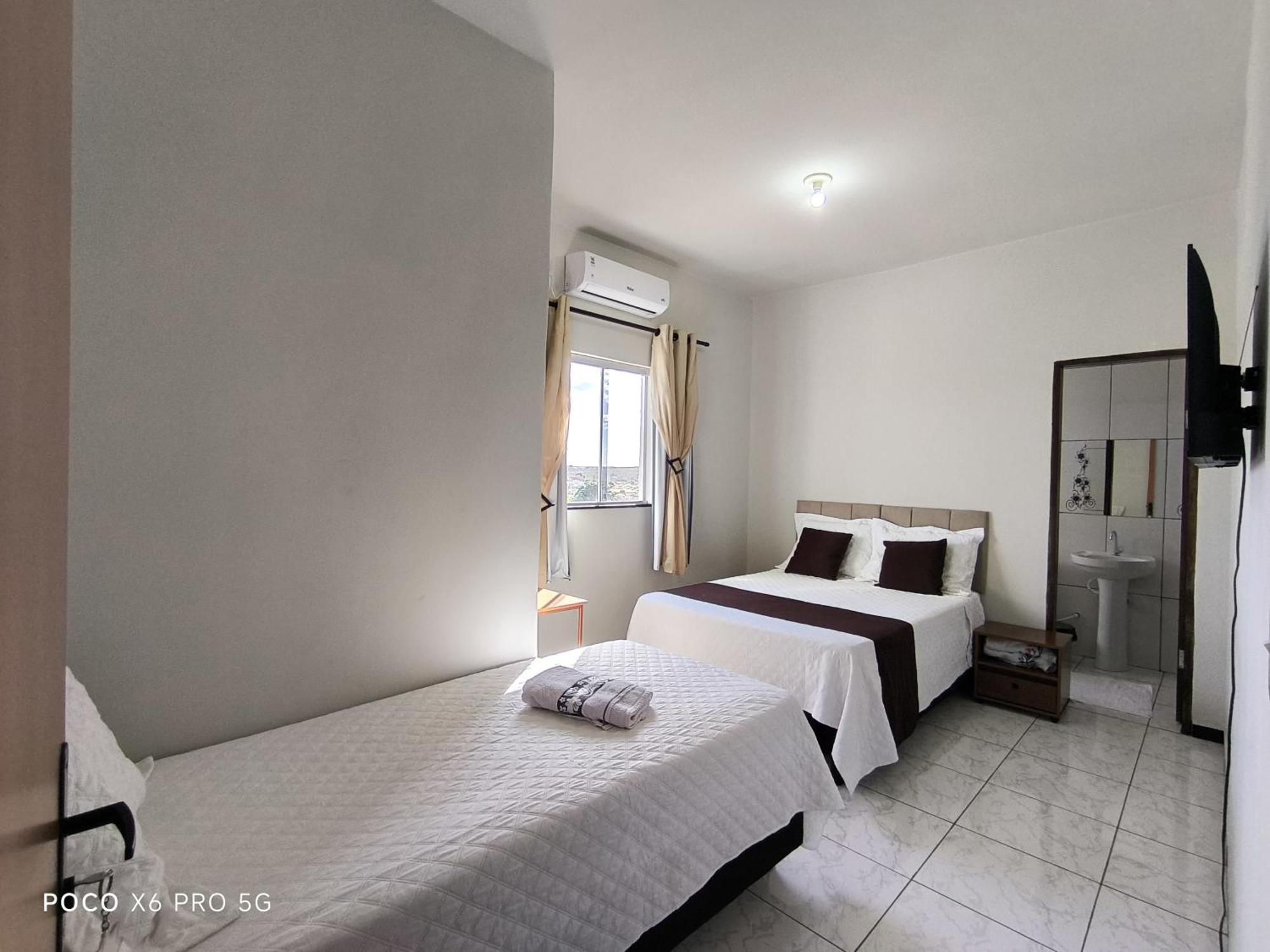 Hotel Almeida Correntina Exterior photo